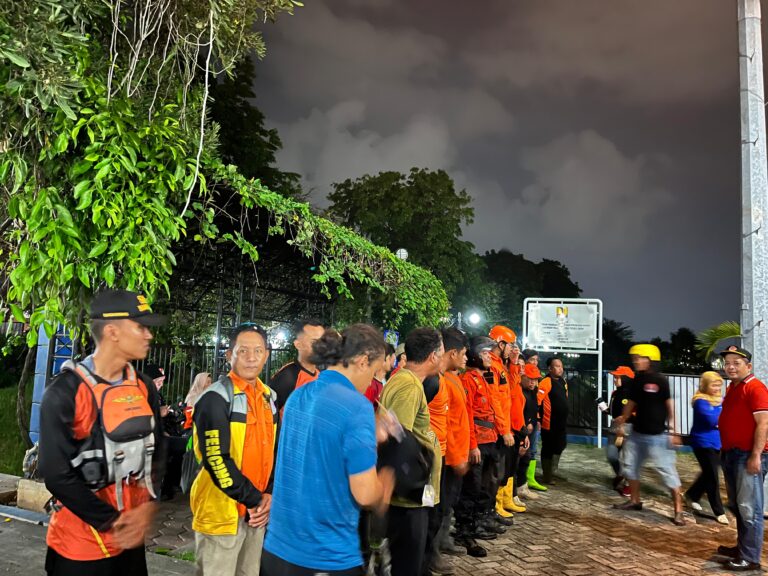 Mahasiswa Pelayaran Terseret Arus Sungai Kaligarang Saat Memancing