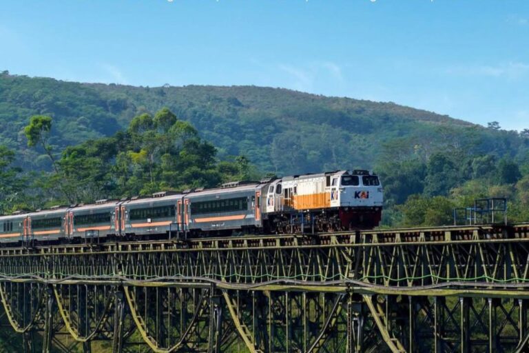 Kai Beri Diskon Tiket Kereta Api 30 Persen Cek Daftar Ka Yang Dapat