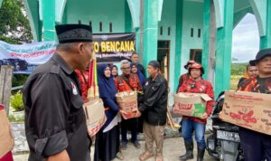 Relawan PP MPP dan Presidium Pemekaran Turun Tangan Bantu Korban Banjir Brebes Selatan